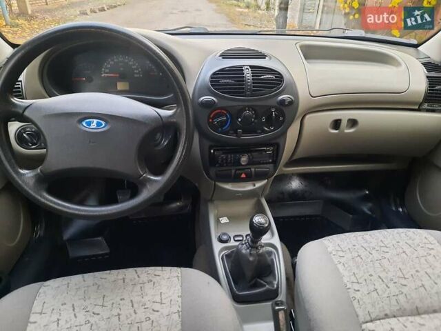 Серый ВАЗ Калина, объемом двигателя 1.6 л и пробегом 71 тыс. км за 2600 $, фото 10 на Automoto.ua