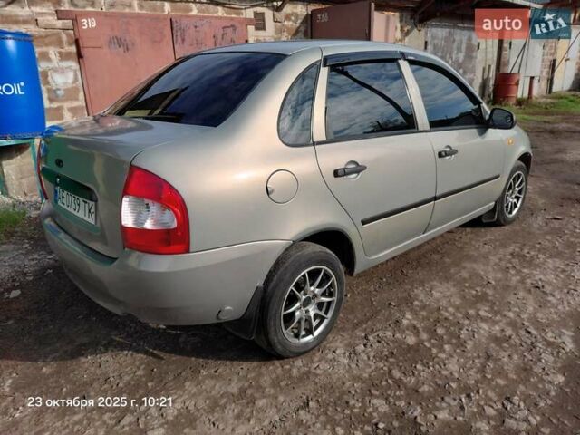 Серый ВАЗ Калина, объемом двигателя 1.6 л и пробегом 276 тыс. км за 2500 $, фото 4 на Automoto.ua