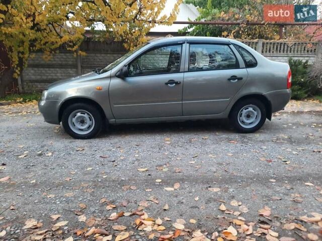 Серый ВАЗ Калина, объемом двигателя 1.6 л и пробегом 71 тыс. км за 2600 $, фото 8 на Automoto.ua