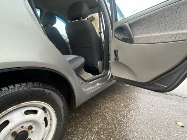 Сірий ВАЗ Калина, об'ємом двигуна 1.6 л та пробігом 82 тис. км за 2200 $, фото 4 на Automoto.ua