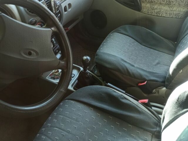 Сірий ВАЗ Калина, об'ємом двигуна 1.6 л та пробігом 160 тис. км за 1950 $, фото 5 на Automoto.ua