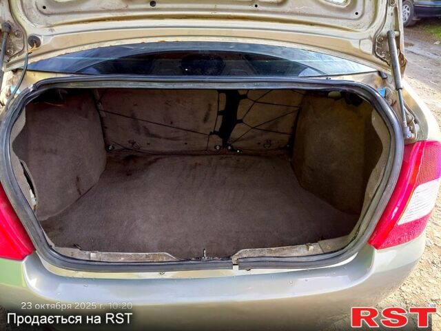 Сірий ВАЗ Kalina, об'ємом двигуна 1.6 л та пробігом 276 тис. км за 2500 $, фото 11 на Automoto.ua