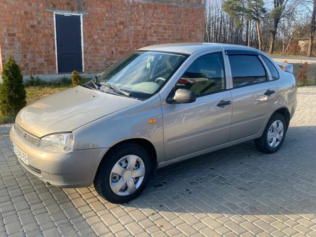 Сірий ВАЗ Калина, об'ємом двигуна 1.6 л та пробігом 120 тис. км за 1950 $, фото 1 на Automoto.ua