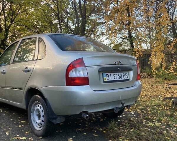 Серый ВАЗ Калина, объемом двигателя 1.6 л и пробегом 270 тыс. км за 1600 $, фото 6 на Automoto.ua