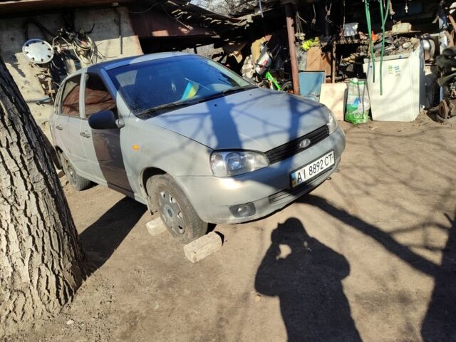 Серый ВАЗ Калина, объемом двигателя 0 л и пробегом 320 тыс. км за 950 $, фото 1 на Automoto.ua