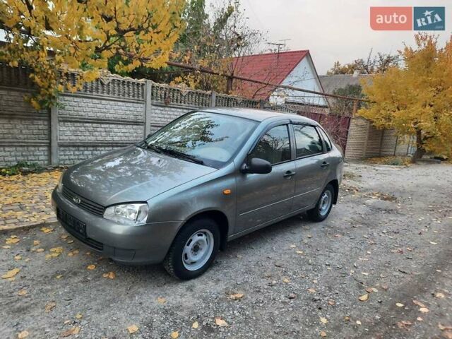 Серый ВАЗ Калина, объемом двигателя 1.6 л и пробегом 71 тыс. км за 2400 $, фото 28 на Automoto.ua