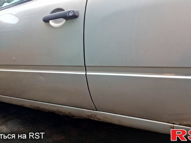 Сірий ВАЗ Kalina, об'ємом двигуна 1.6 л та пробігом 166 тис. км за 2000 $, фото 4 на Automoto.ua