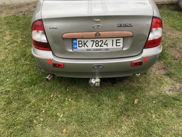 Серый ВАЗ Калина, объемом двигателя 1.6 л и пробегом 1000 тыс. км за 899 $, фото 2 на Automoto.ua