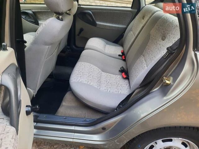 Серый ВАЗ Калина, объемом двигателя 1.6 л и пробегом 71 тыс. км за 2400 $, фото 12 на Automoto.ua