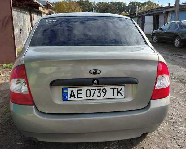 Серый ВАЗ Калина, объемом двигателя 1.6 л и пробегом 276 тыс. км за 2500 $, фото 3 на Automoto.ua