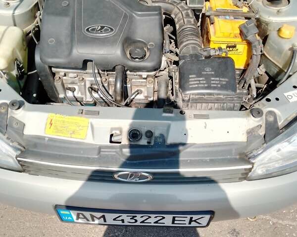 Серый ВАЗ Калина, объемом двигателя 1.6 л и пробегом 82 тыс. км за 2600 $, фото 8 на Automoto.ua