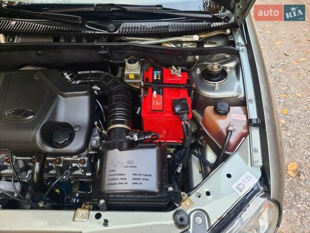 Серый ВАЗ Калина, объемом двигателя 1.6 л и пробегом 71 тыс. км за 2400 $, фото 21 на Automoto.ua