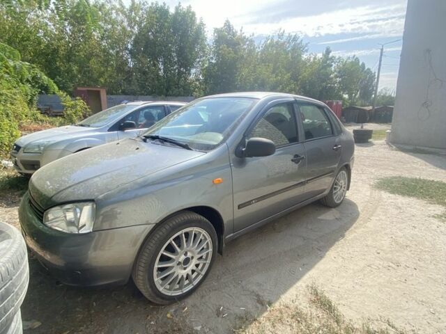 Сірий ВАЗ Калина, об'ємом двигуна 1.6 л та пробігом 82 тис. км за 2200 $, фото 13 на Automoto.ua