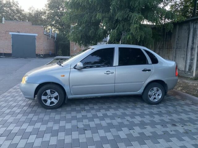 Сірий ВАЗ Калина, об'ємом двигуна 1.6 л та пробігом 270 тис. км за 1350 $, фото 2 на Automoto.ua