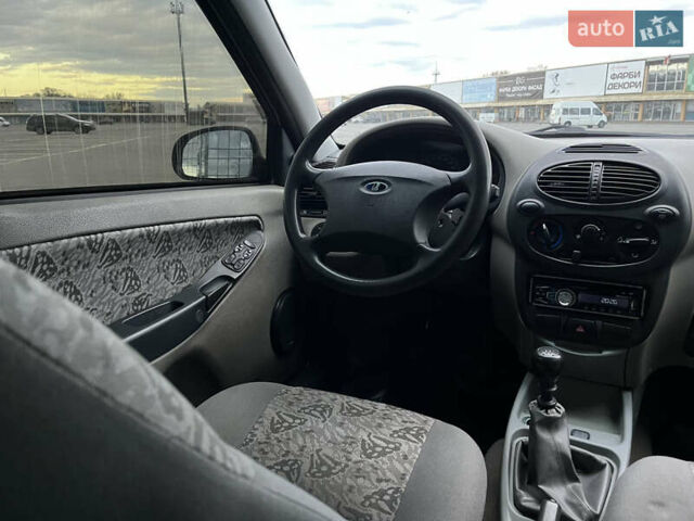 ВАЗ Калина 2006 в Черновцах на Automoto.ua Серый ВАЗ Калина, объемом двигателя 1.6 л и пробегом 190 тыс. км за 2750 $, фото 26 на Automoto.ua