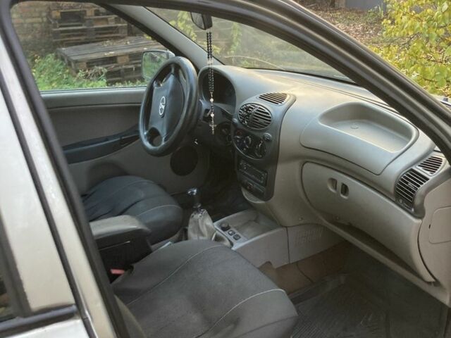 Серый ВАЗ Калина, объемом двигателя 1.6 л и пробегом 412 тыс. км за 1499 $, фото 4 на Automoto.ua