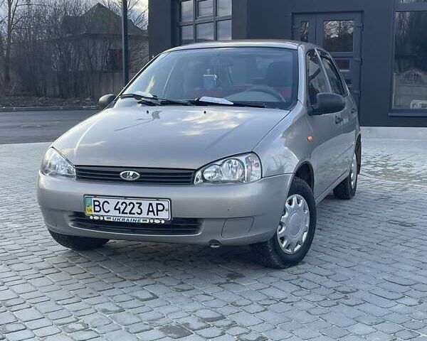 Серый ВАЗ Калина, объемом двигателя 1.6 л и пробегом 31 тыс. км за 3500 $, фото 2 на Automoto.ua