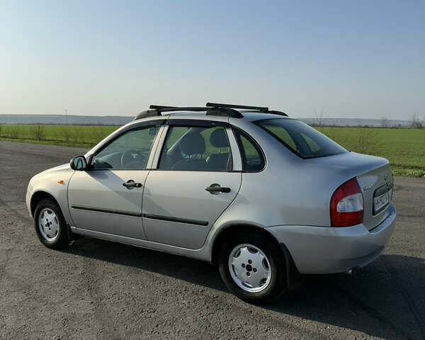 Серый ВАЗ Калина, объемом двигателя 1.6 л и пробегом 75 тыс. км за 3300 $, фото 3 на Automoto.ua