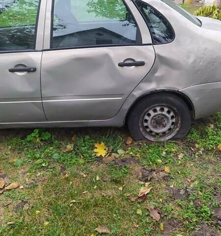 Серый ВАЗ Калина, объемом двигателя 1.6 л и пробегом 120 тыс. км за 600 $, фото 6 на Automoto.ua