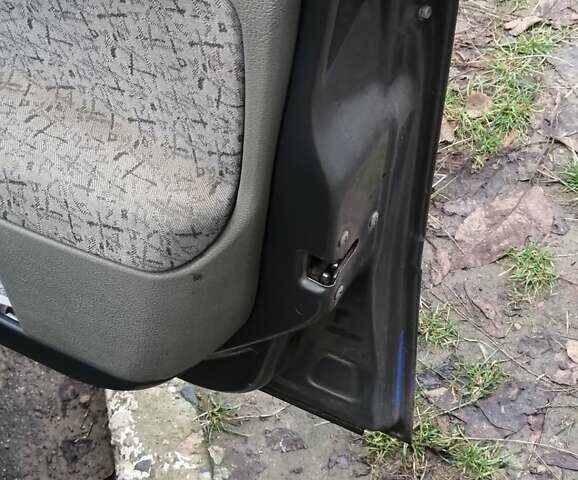 Серый ВАЗ Калина, объемом двигателя 1.6 л и пробегом 300 тыс. км за 2300 $, фото 15 на Automoto.ua