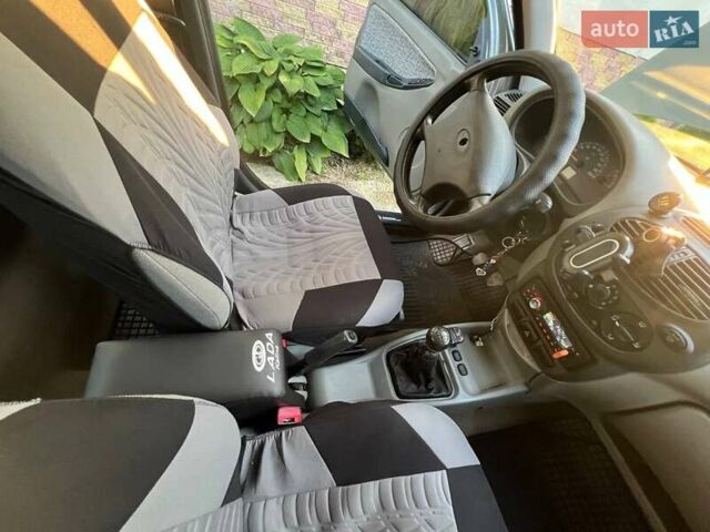 Серый ВАЗ Калина, объемом двигателя 1.6 л и пробегом 20 тыс. км за 2100 $, фото 4 на Automoto.ua