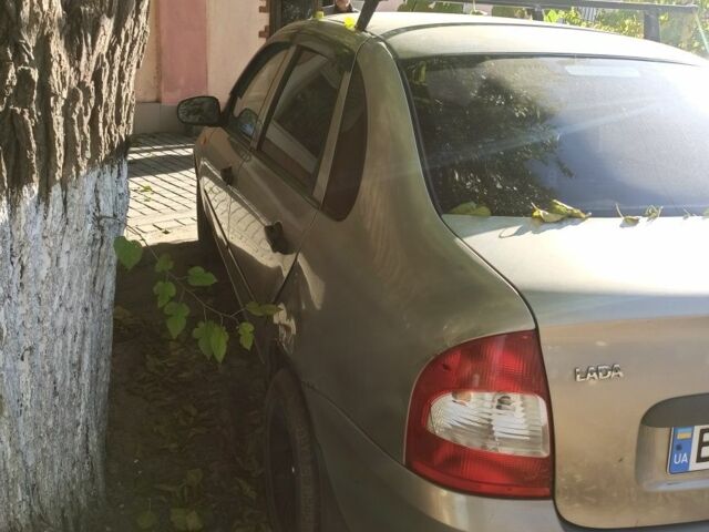 Сірий ВАЗ Калина, об'ємом двигуна 1.6 л та пробігом 160 тис. км за 1950 $, фото 4 на Automoto.ua