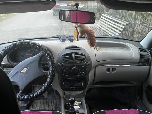 Серый ВАЗ Калина, объемом двигателя 1.6 л и пробегом 269 тыс. км за 1700 $, фото 5 на Automoto.ua