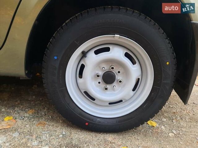 Серый ВАЗ Калина, объемом двигателя 1.6 л и пробегом 71 тыс. км за 2400 $, фото 26 на Automoto.ua