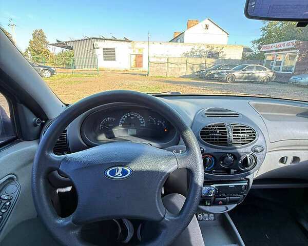 ВАЗ Калина 2006 в Чернигове на Automoto.ua Серый ВАЗ Калина, объемом двигателя 1.6 л и пробегом 240 тыс. км за 2450 $, фото 9 на Automoto.ua