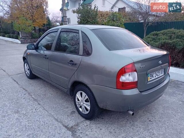 Сірий ВАЗ Калина, об'ємом двигуна 1.6 л та пробігом 119 тис. км за 1700 $, фото 2 на Automoto.ua