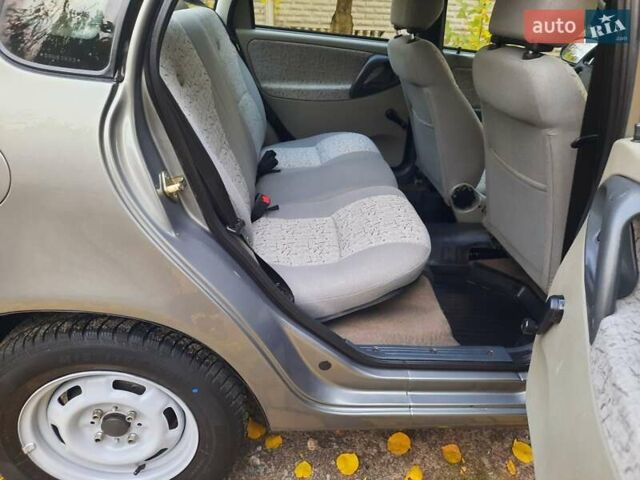 Серый ВАЗ Калина, объемом двигателя 1.6 л и пробегом 71 тыс. км за 2600 $, фото 14 на Automoto.ua