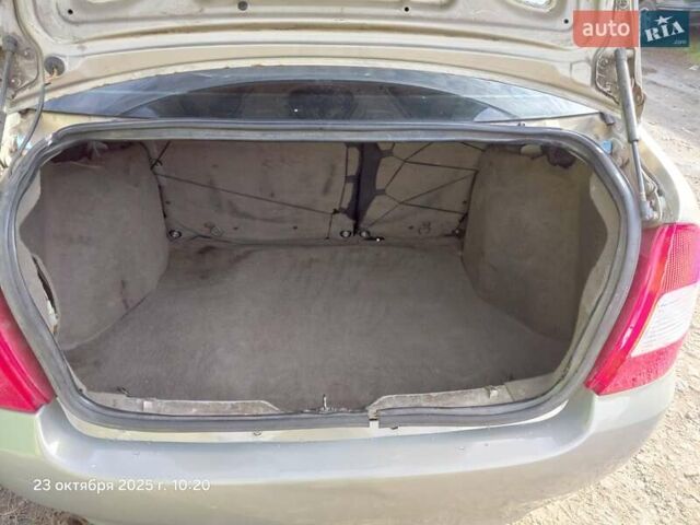 Серый ВАЗ Калина, объемом двигателя 1.6 л и пробегом 276 тыс. км за 2500 $, фото 11 на Automoto.ua