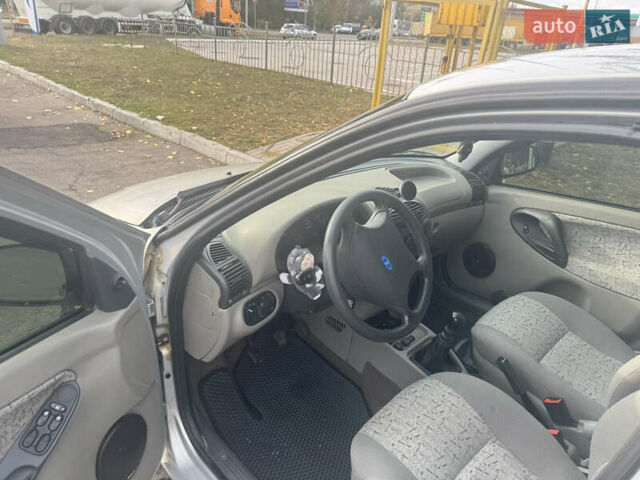 Сірий ВАЗ Калина, об'ємом двигуна 1.6 л та пробігом 90 тис. км за 3550 $, фото 7 на Automoto.ua