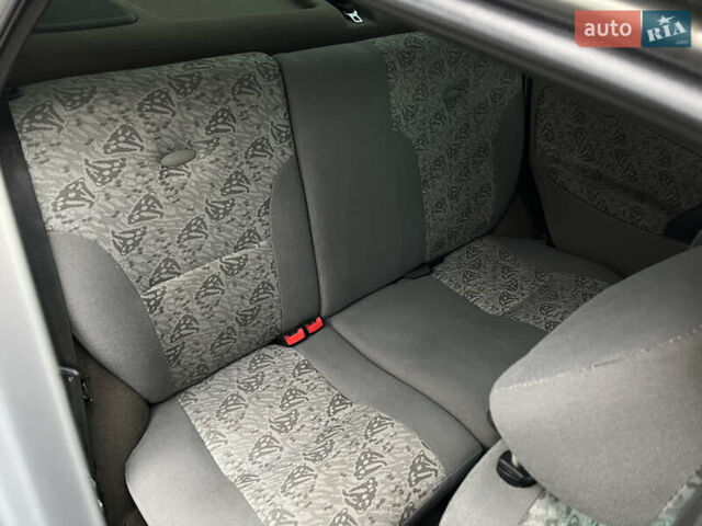 ВАЗ Калина 2006 в Черновцах на Automoto.ua Серый ВАЗ Калина, объемом двигателя 1.6 л и пробегом 190 тыс. км за 2750 $, фото 22 на Automoto.ua