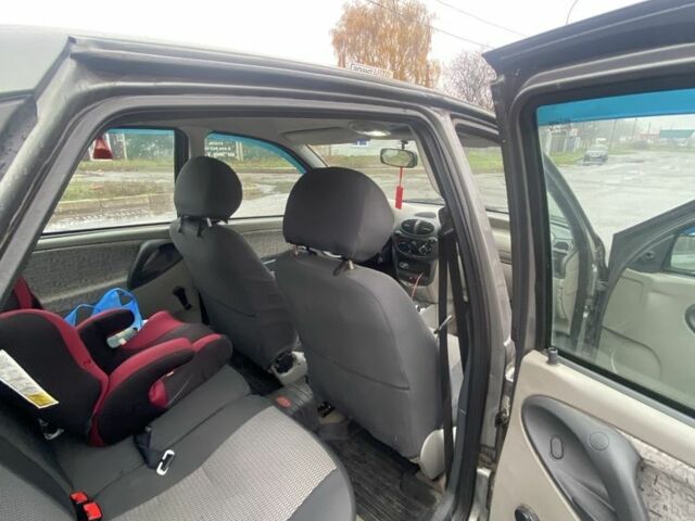 Сірий ВАЗ Калина, об'ємом двигуна 1.6 л та пробігом 82 тис. км за 2200 $, фото 8 на Automoto.ua