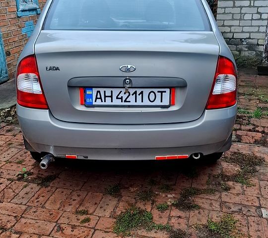 Сірий ВАЗ Kalina, об'ємом двигуна 1.6 л та пробігом 166 тис. км за 2000 $, фото 1 на Automoto.ua