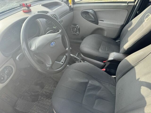 Сірий ВАЗ Калина, об'ємом двигуна 1.6 л та пробігом 140 тис. км за 1450 $, фото 6 на Automoto.ua