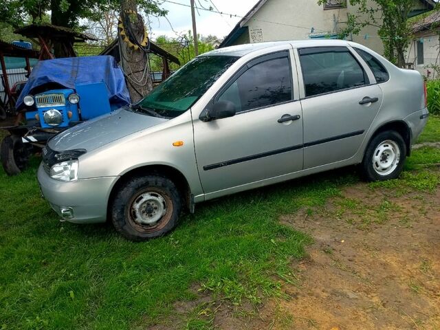 Серый ВАЗ Kalina, объемом двигателя 1.6 л и пробегом 179 тыс. км за 1700 $, фото 1 на Automoto.ua
