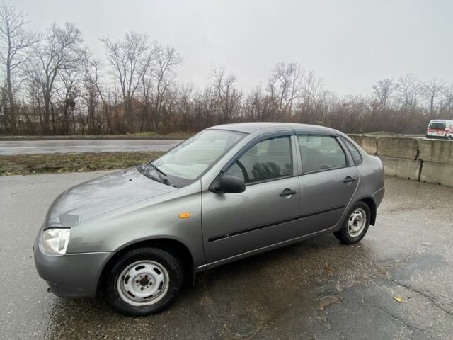 Сірий ВАЗ Калина, об'ємом двигуна 1.6 л та пробігом 82 тис. км за 2200 $, фото 1 на Automoto.ua