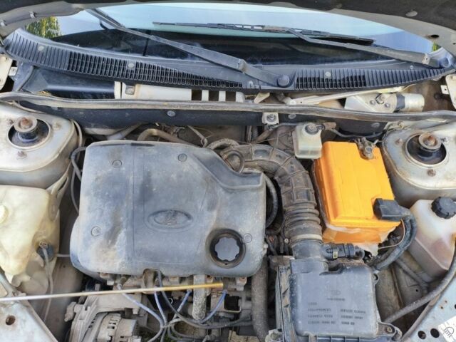 Сірий ВАЗ Калина, об'ємом двигуна 1.6 л та пробігом 122 тис. км за 1700 $, фото 9 на Automoto.ua