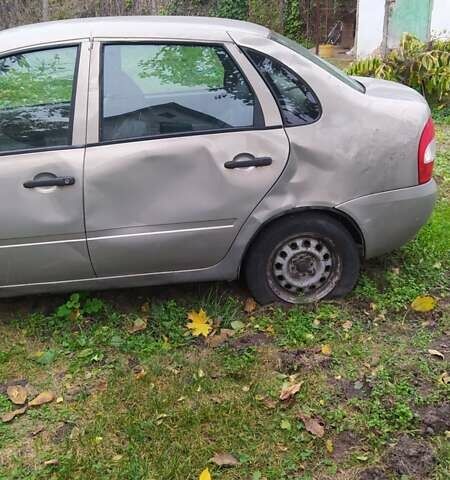 Серый ВАЗ Калина, объемом двигателя 1.6 л и пробегом 120 тыс. км за 600 $, фото 3 на Automoto.ua