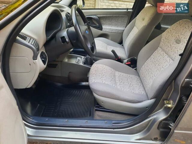 Серый ВАЗ Калина, объемом двигателя 1.6 л и пробегом 71 тыс. км за 2600 $, фото 13 на Automoto.ua