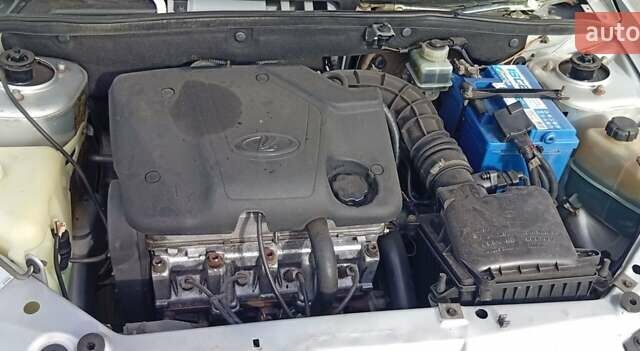 Серый ВАЗ Калина, объемом двигателя 1.6 л и пробегом 124 тыс. км за 1600 $, фото 7 на Automoto.ua