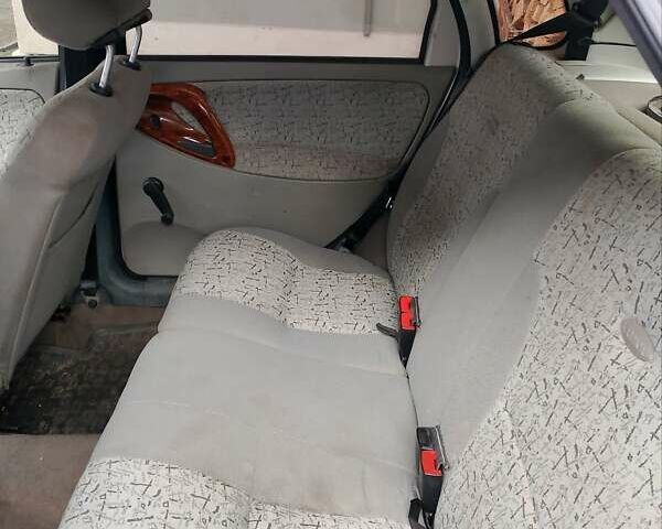 Серый ВАЗ Калина, объемом двигателя 1.6 л и пробегом 127 тыс. км за 1450 $, фото 8 на Automoto.ua