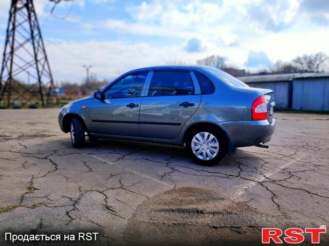 Серый ВАЗ Kalina, объемом двигателя 1.6 л и пробегом 159 тыс. км за 3300 $, фото 2 на Automoto.ua