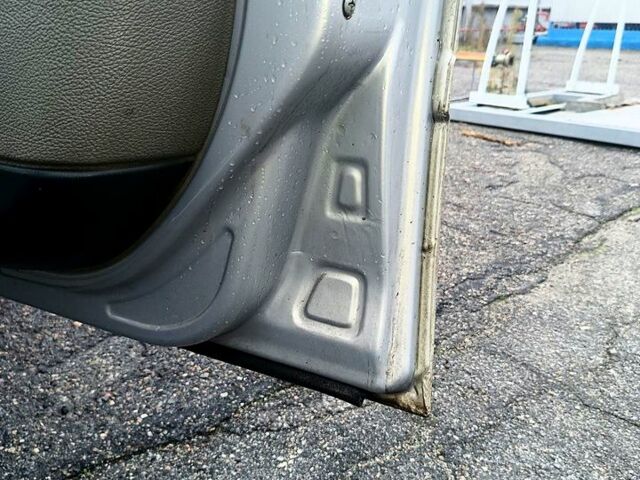 Серый ВАЗ Kalina, объемом двигателя 1.6 л и пробегом 0 тыс. км за 1850 $, фото 6 на Automoto.ua