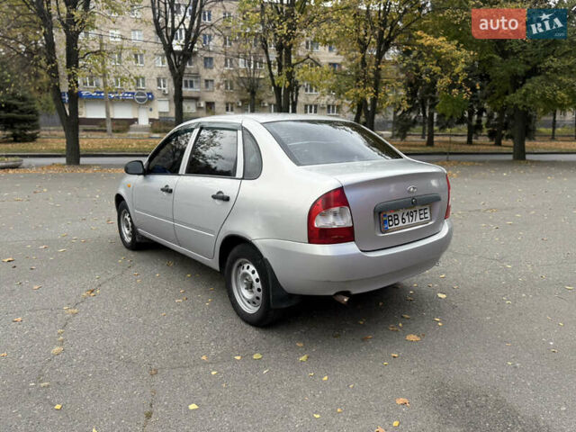 Серый ВАЗ Калина, объемом двигателя 1.6 л и пробегом 141 тыс. км за 2300 $, фото 9 на Automoto.ua