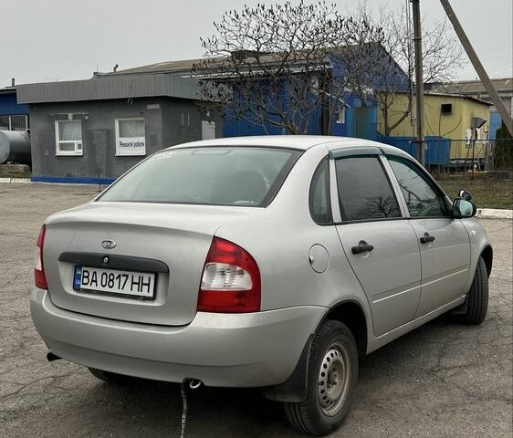 Серый ВАЗ Калина, объемом двигателя 1.6 л и пробегом 201 тыс. км за 2100 $, фото 3 на Automoto.ua