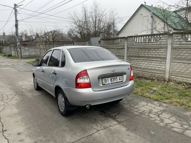 Сірий ВАЗ Калина, об'ємом двигуна 1.6 л та пробігом 140 тис. км за 2600 $, фото 1 на Automoto.ua