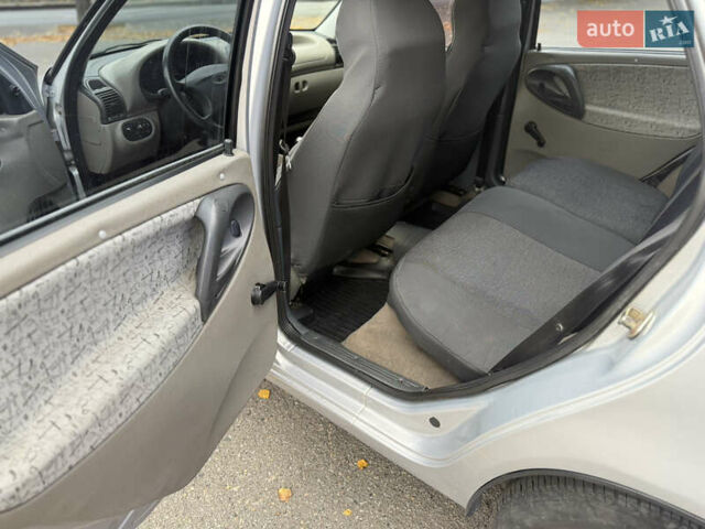 Серый ВАЗ Калина, объемом двигателя 1.6 л и пробегом 141 тыс. км за 2300 $, фото 18 на Automoto.ua